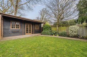 Summer House external- click for photo gallery